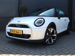 MINI Cabrio - 2.0 Cooper C Favoured | HUD | Camera | Carplay | Leer | Stoel en Stuurverwarming | 18 Inch