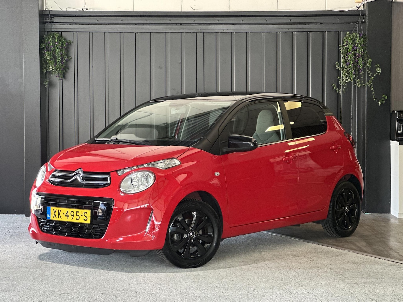 Citroën C1 - 1.0 VTi Shine | Automaat | Carplay | Achteruitrijcamera | Airco | Hill Hold Functie | LMV - AutoWereld.nl