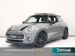 MINI 3-Deurs - 1.5 Cooper Business | Panoramadak | Cruise | Airco | Navigatie | 17"Lichtmetaal |
