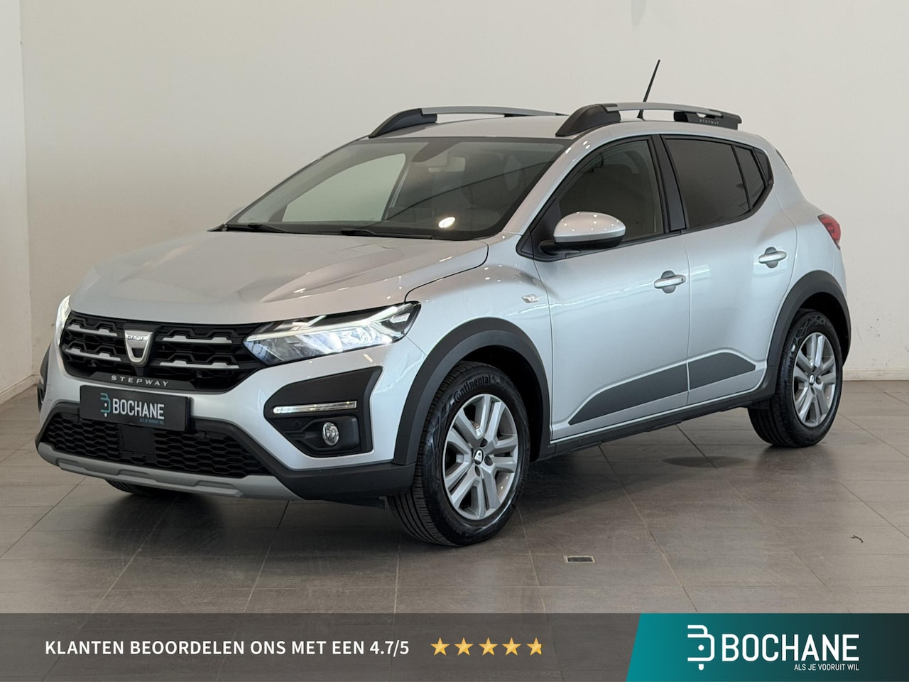 Dacia Sandero Stepway - 1.0 TCe 90 CVT Comfort | Navigatie | Climate Control | Stoelverwarming | Dodehoek Detectie - AutoWereld.nl