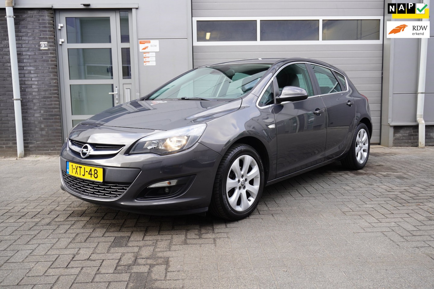 Opel Astra - 1.4 Turbo Blitz 1.4 Turbo Blitz - AutoWereld.nl