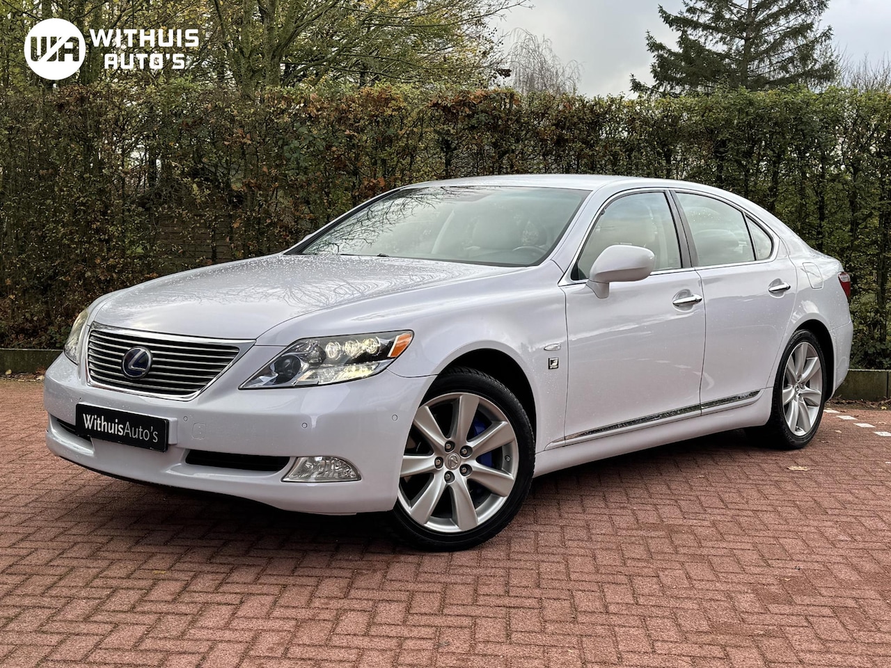 Lexus LS 600h - YOUNGTIMER NIEUWE HYBRIDE ACCU twv 4.200 EURO - AutoWereld.nl