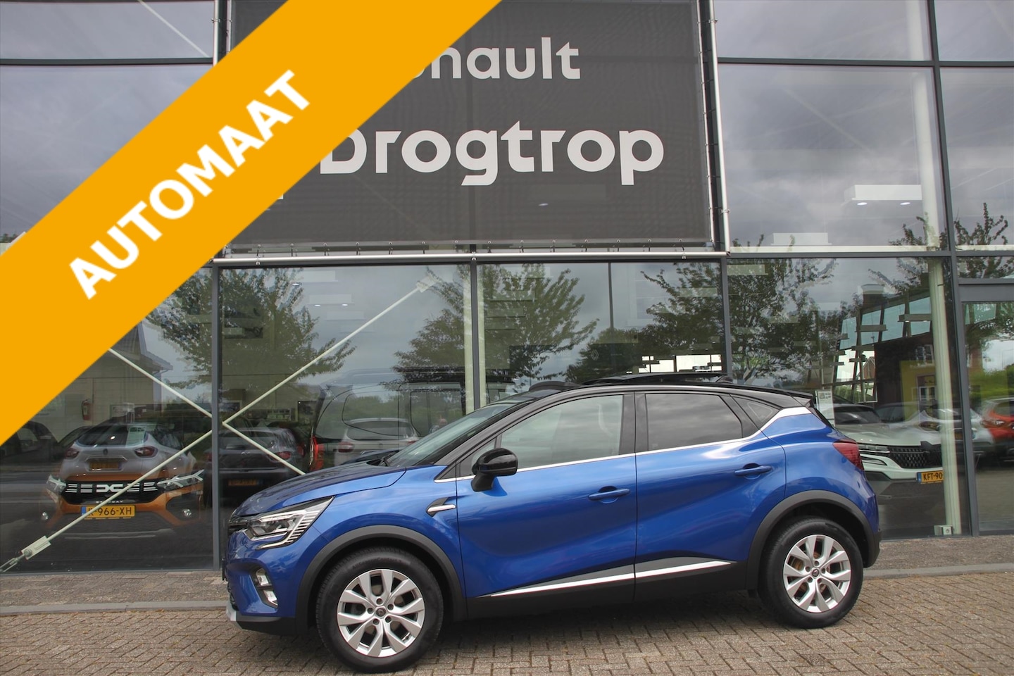 Renault Captur - 130PK-INTENS-AUTOM-59DKM-NAVI-GLASDAK-CAMERA- - AutoWereld.nl