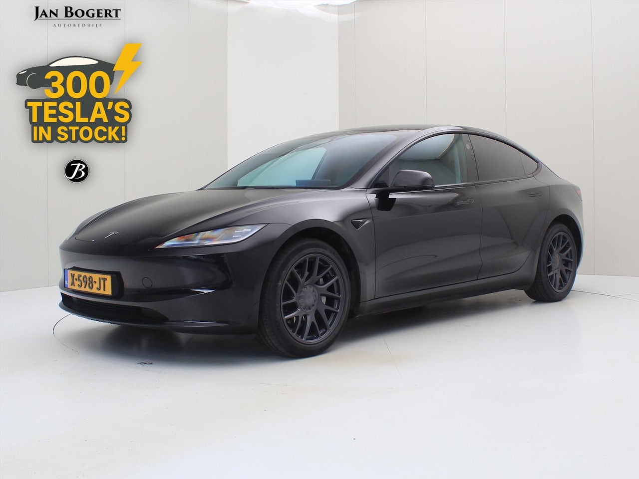 Tesla Model 3 - Tesla Model 3 Standard RWD Plus HIGHLAND [ HW4+LFP-ACCU+AUTOPILOT+60 kWh+PREMIUM AUDIO ] - AutoWereld.nl