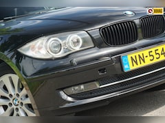 BMW 1-serie - 116i High Executive | Deep Sea Blue Metallic | Schuif/-Kanteldak/Stoelverwarming/Cruise/Cl
