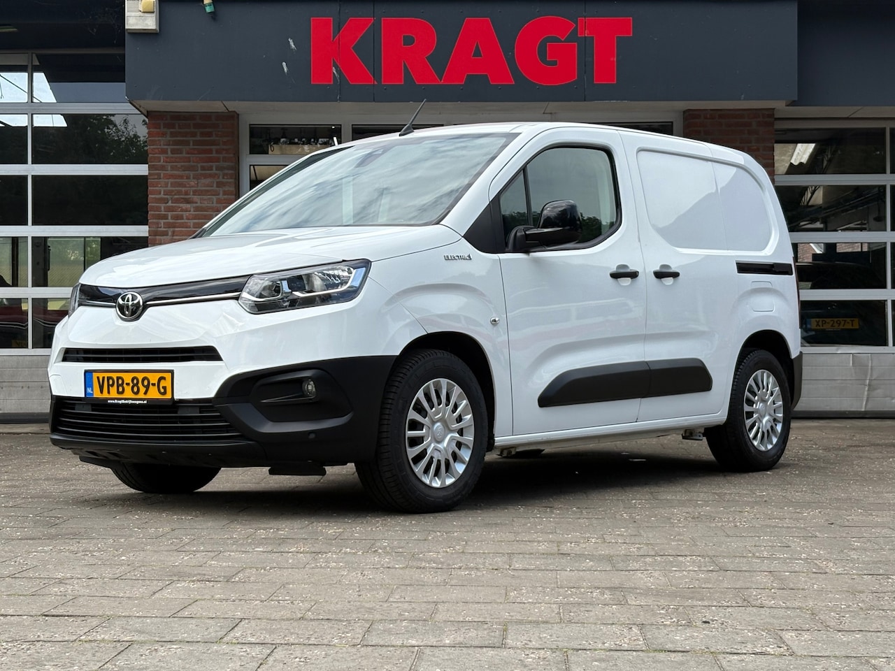 Toyota PROACE CITY Electric - Toyota PROACE CITY|NAP|airco|cruise|achteruitrijcamera|apple CarPlay|dubbele schuifdeuren| - AutoWereld.nl
