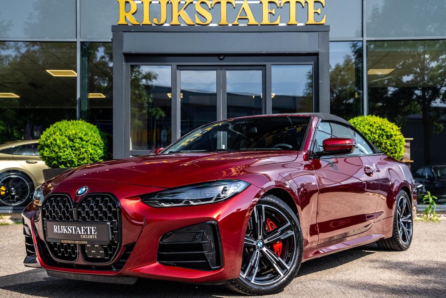 BMW 4-serie Cabrio - M440i|H&K|360|MEMORY|CARPLAY|ACC|HEAD-UP - AutoWereld.nl