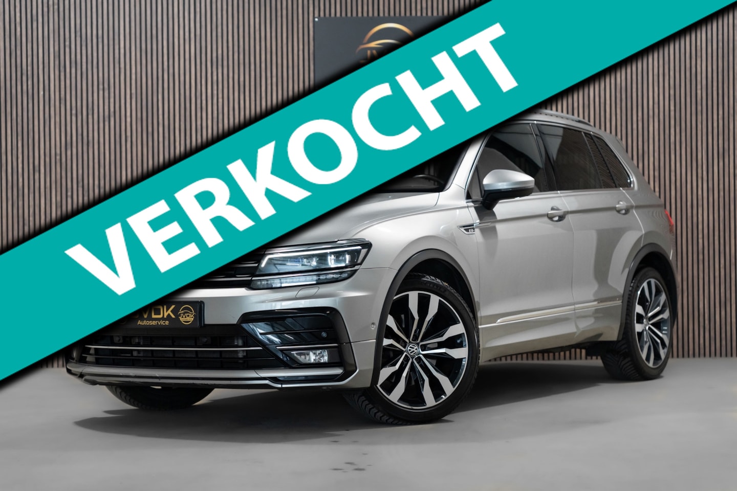 Volkswagen Tiguan - 2.0 TSI 4Motion R-line DSG Pano Keyles Leder - AutoWereld.nl
