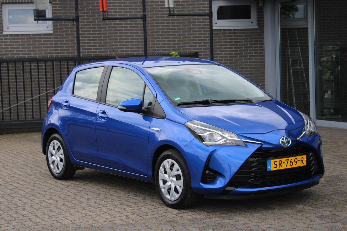 Toyota Yaris - 1.5 Hybrid Energy Camera/Navi/Cruise - AutoWereld.nl