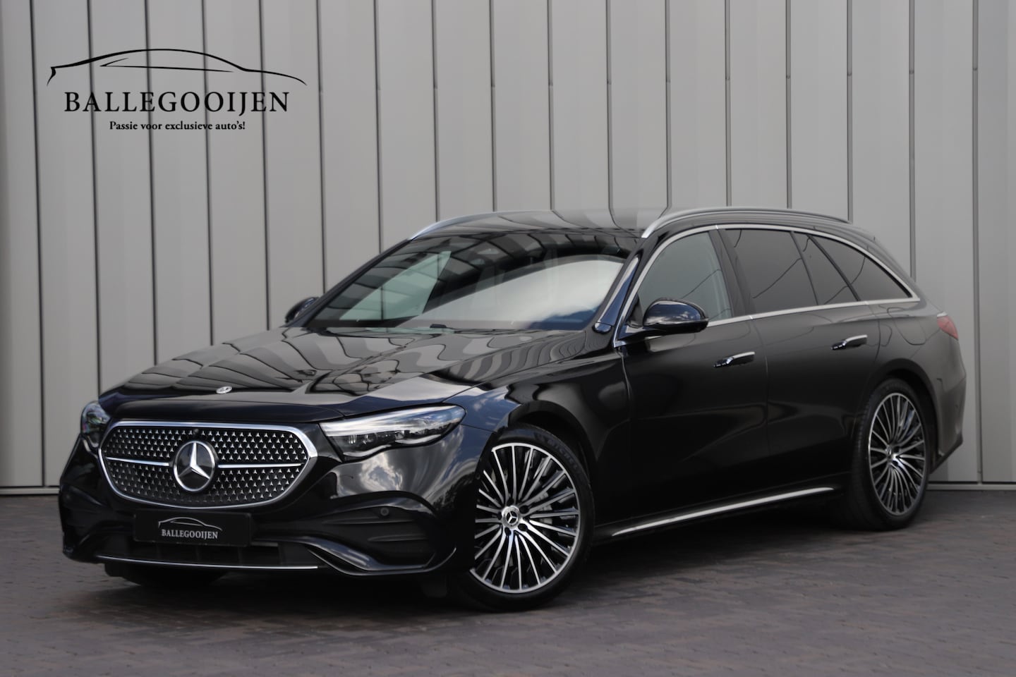 Mercedes-Benz E-klasse Estate - 300e AMG | 313PK | Keyless-go | Sfeerverlichting | Stoelkoeling | Distronic | Digital-ligh - AutoWereld.nl