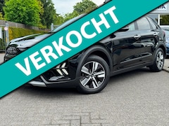 Kia Niro - 1.6 GDi Hybrid DynamicPlusLine | All Season | Stoelverwarming | Stuurverwarming | Climate