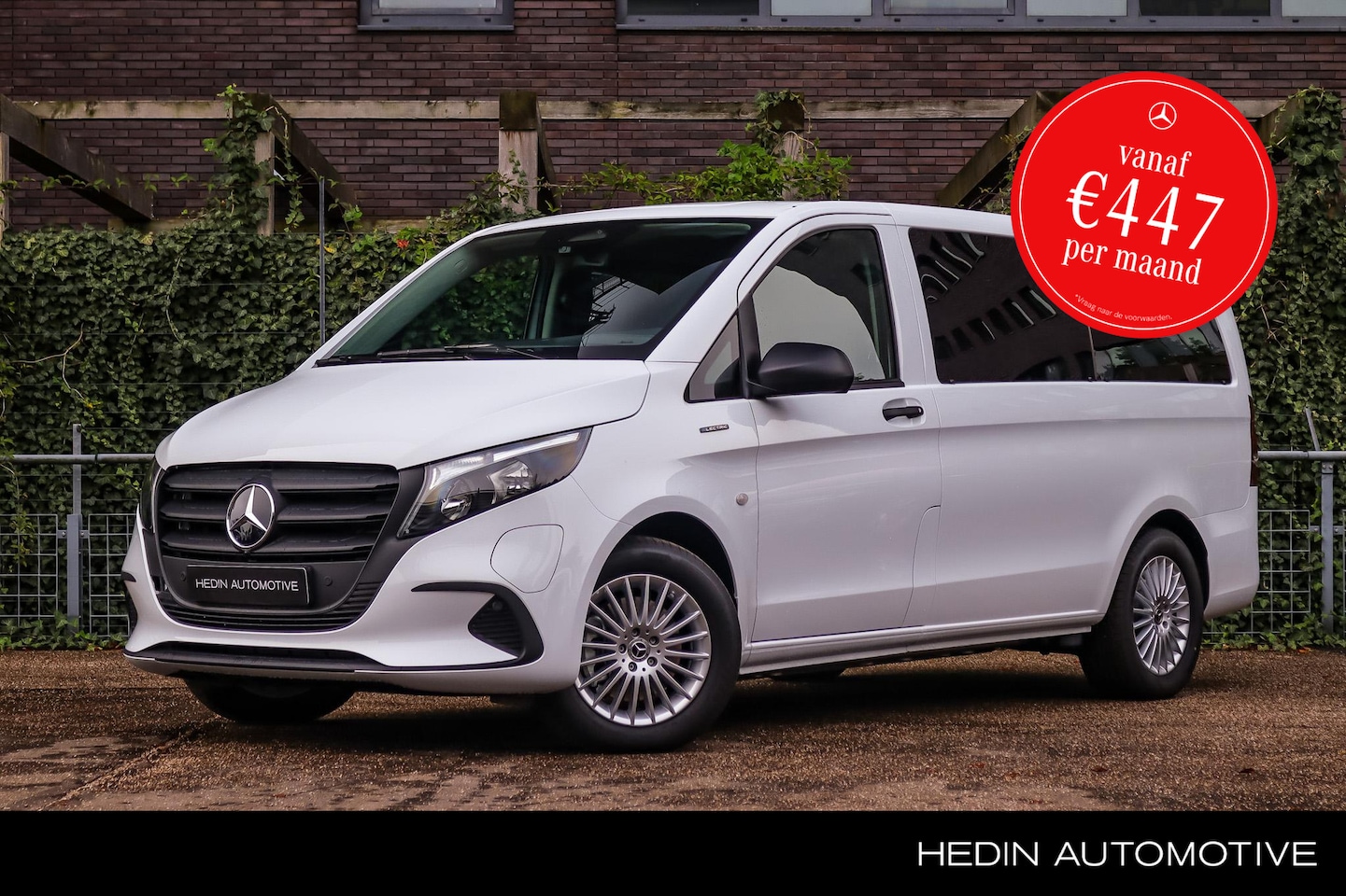 Mercedes-Benz eVito Tourer - 129 L2 Pro | Navigatie | Spiegelpakket | Interieur- en sfeerverlichting - AutoWereld.nl