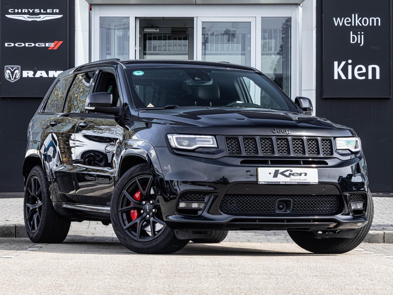 Jeep Grand Cherokee - 6.4 V8 SRT8 | LPG | Grijs-kenteken | - AutoWereld.nl