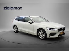 Volvo V60 - 2.0 B3 Momentum Business Automaat - Carplay, Camera, Digital Cockpit