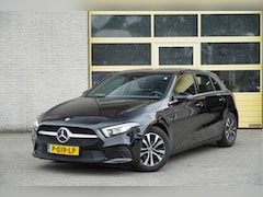 Mercedes-Benz A-klasse - 180 5drs Business Solution BJ2022 Lmv 16" | Led V+A | Pdc | Achteruitrijcamera | Navi | Vi