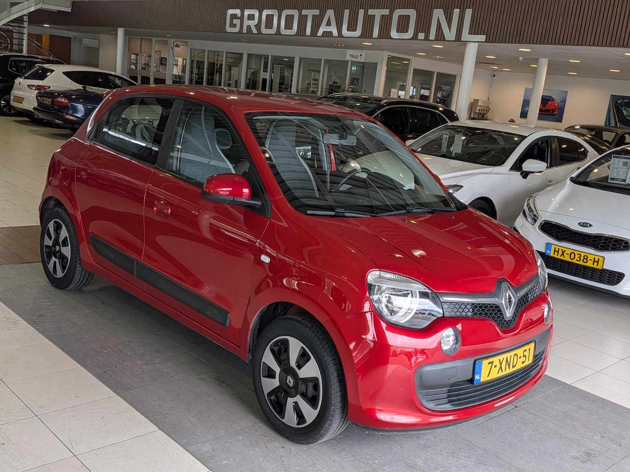 Renault Twingo - 1.0 SCe Expression NAP 36.831km, Airco, Stuurbekrachtiging - AutoWereld.nl