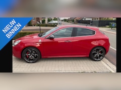 Alfa Romeo Giulietta - 1.7 TBi Quadrifoglio Verde 72.744 KM Topstaat