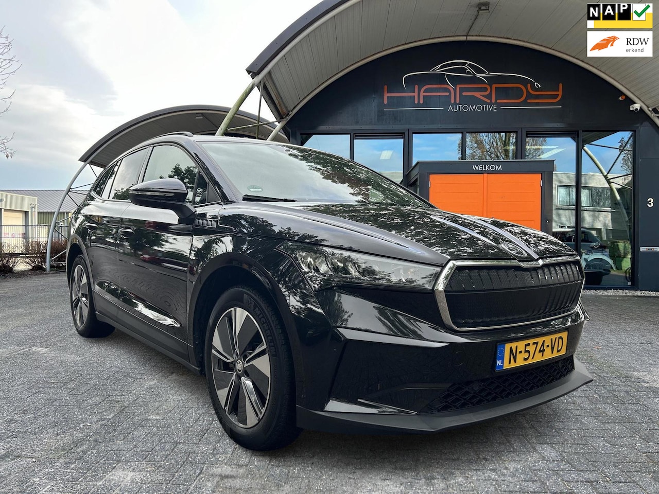 Skoda Enyaq iV - 60 SOH 91% Camera Keyless Virtual 1e EIG NL-Auto Rijklaarprijs! - AutoWereld.nl