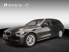 BMW 3-serie Touring - 318i Handbak | LED | Leder | Navigatie | Sportstoelen | Stoelverwarming | Chrome line | DA