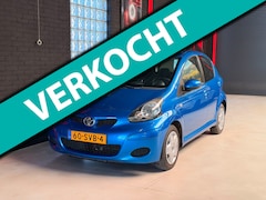 Toyota Aygo - 1.0-12V Comfort Navigator|Automaat|Navi|Airco|5DRS