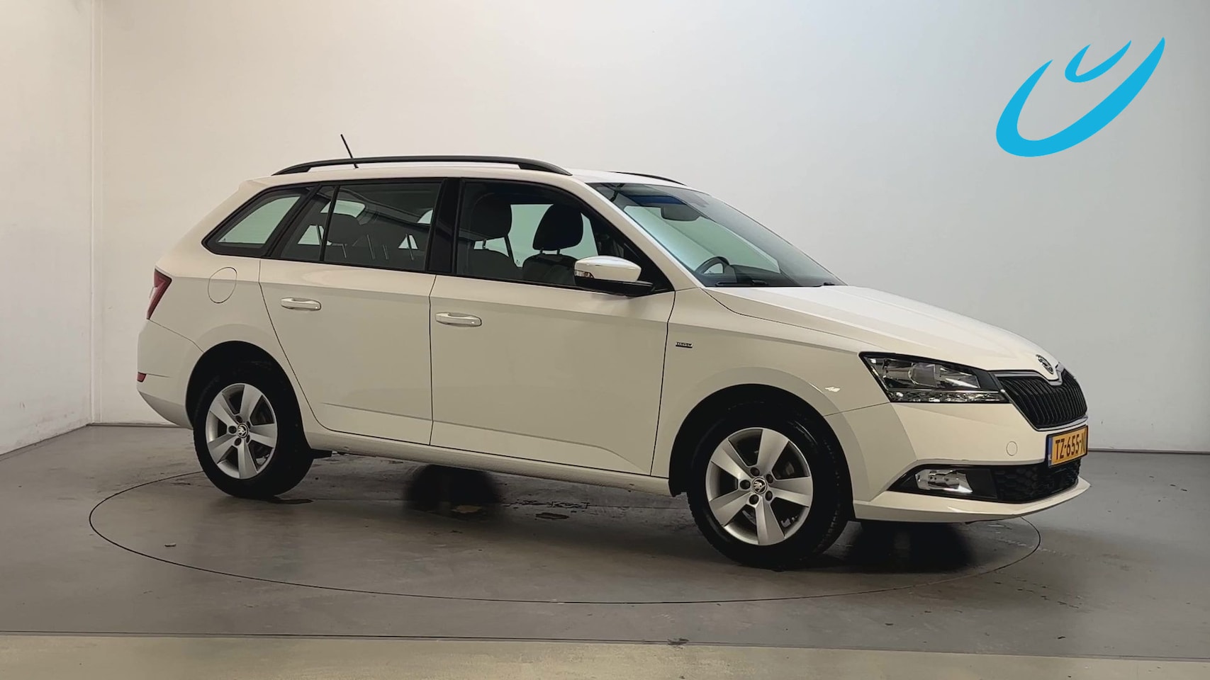 Skoda Fabia Combi - 1.0 Clever Navigatie Parkeersensoren Climate Control - AutoWereld.nl