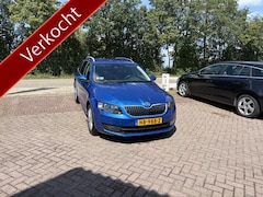 Skoda Octavia Combi - 1.0 TSI Greentech Style Business TREKHAAK STOELVERWARMING CANTON PDC V+A