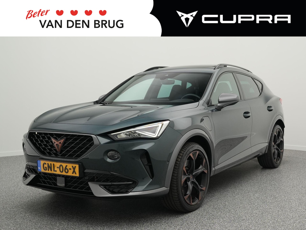 CUPRA Formentor - 1.4 e-Hybrid 245pk VZ | Panoramadak | Dynamic chassis | Stoel- & stuurverwarming | Elektr. - AutoWereld.nl