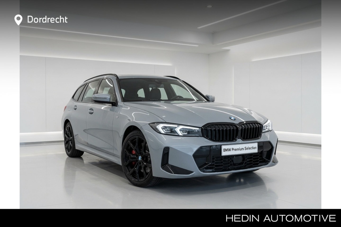 BMW 3-serie Touring - 330e M-Sport Pro | Panorama | Trekhaak | 19" | Hifi | Nu 58.895,- - AutoWereld.nl