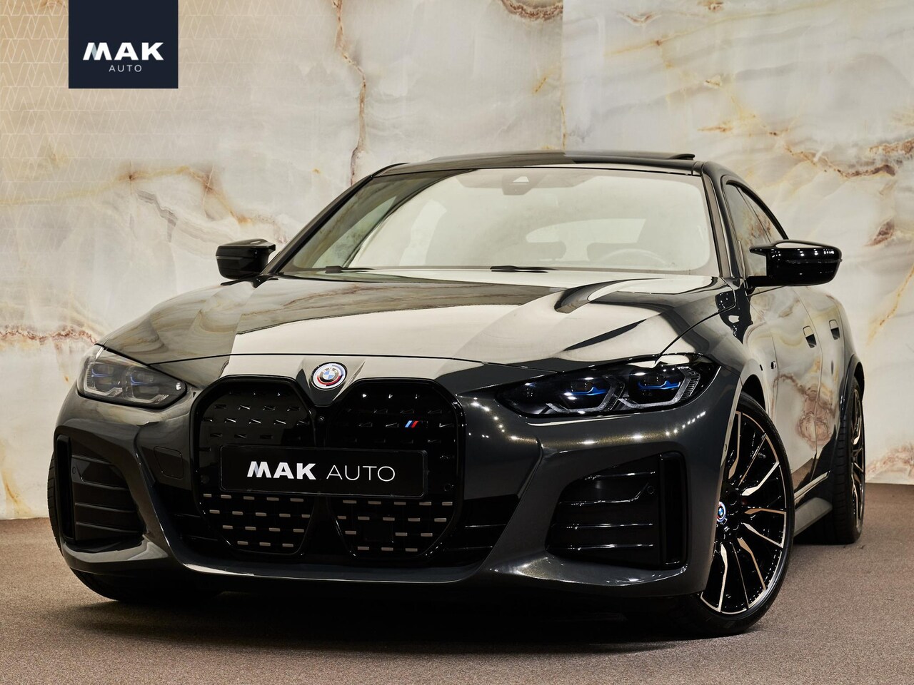 BMW i4 - M50 High Executive M Sport Pro , M Performance, pano, M stoel, H/K, Laser, 20", leder, pri - AutoWereld.nl