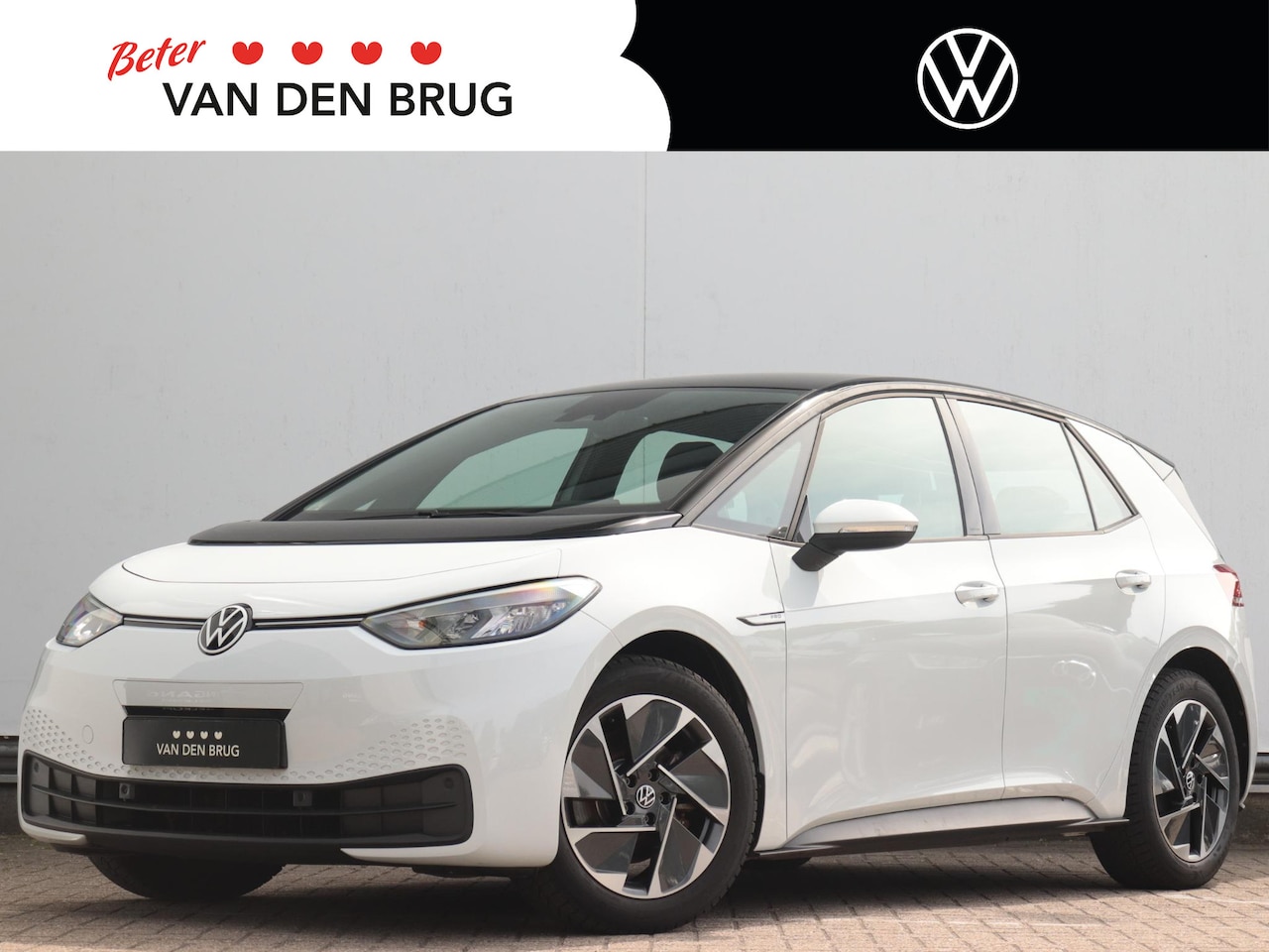 Volkswagen ID.3 - Life 58 kWh | Stoel & stuurverwarming | Warmtepomp | Parkeersensoren voor & achter | Apple - AutoWereld.nl