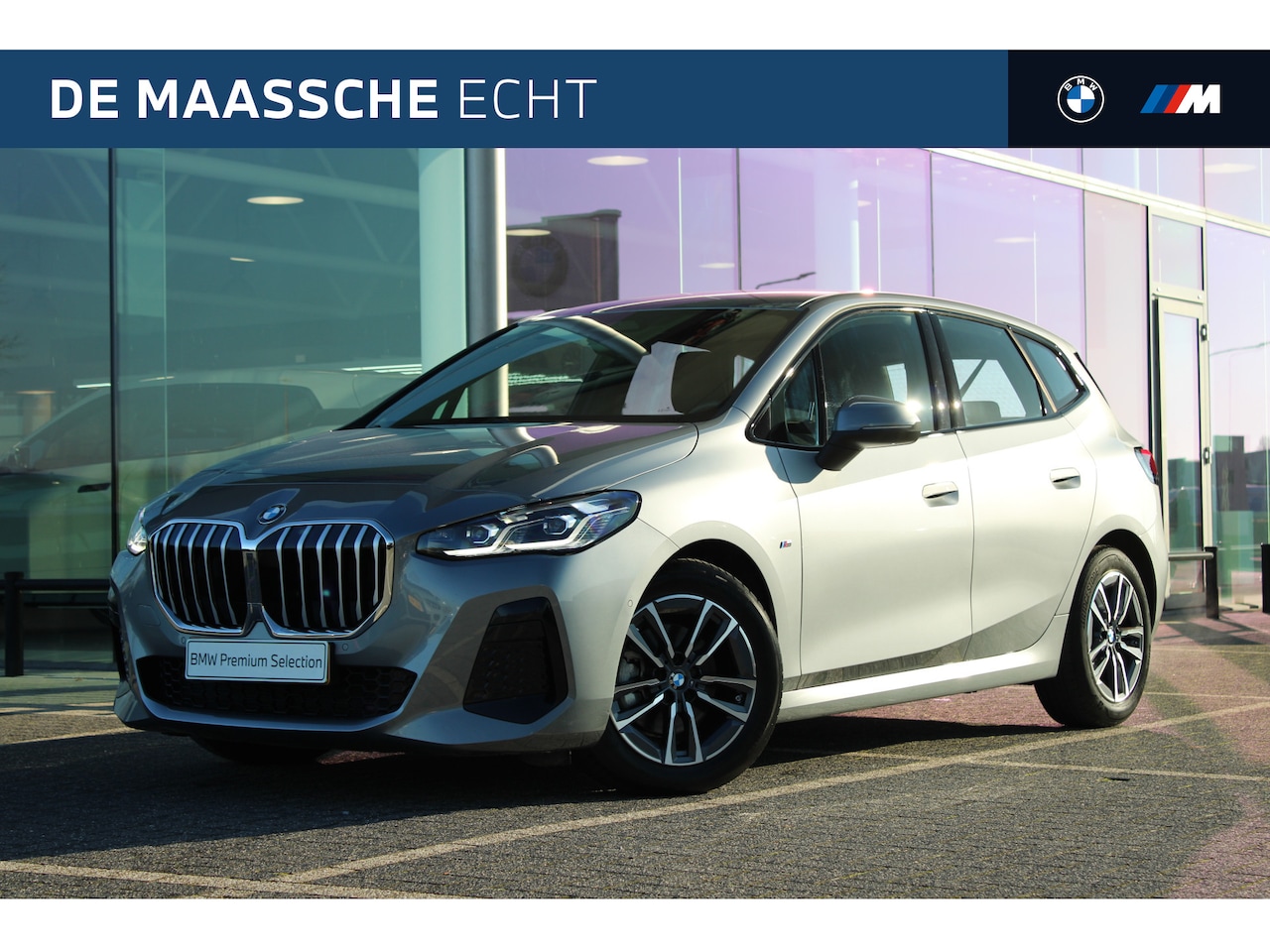 BMW 2-serie Active Tourer - 220i M Sport Automaat / Trekhaak / Achteruitrijcamera / Adaptieve LED / Comfort Access / M - AutoWereld.nl