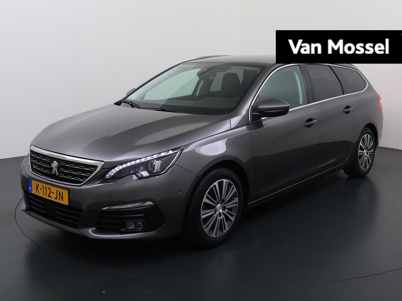 Peugeot 308 SW - 1.2 PureTech Blue Lease Premium | Panoramadak | Navigatie | Stoelverwarming | Climate cont - AutoWereld.nl