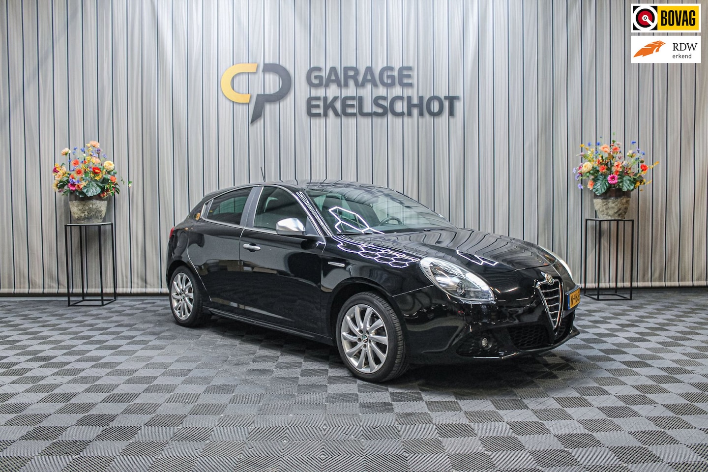 Alfa Romeo Giulietta - 1.4 T Distinctive|Trekhaak|Airco|Cruise - AutoWereld.nl