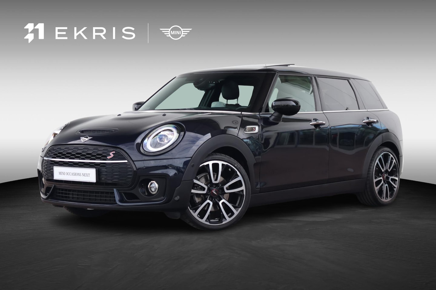 MINI Clubman - Cooper S Hammersmith | JCW-Pakket | Pano Dak | Yours Leder | Harman Kardon | Head-Up | Ver - AutoWereld.nl