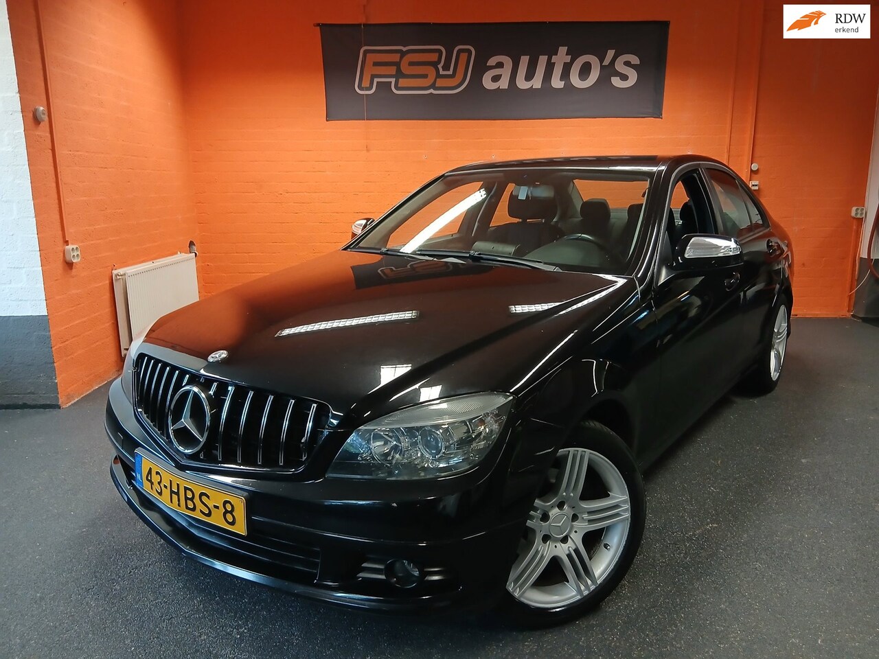 Mercedes-Benz C-klasse - 180 K / AUTOMAAT / AIRCO / CRUISE!! - AutoWereld.nl