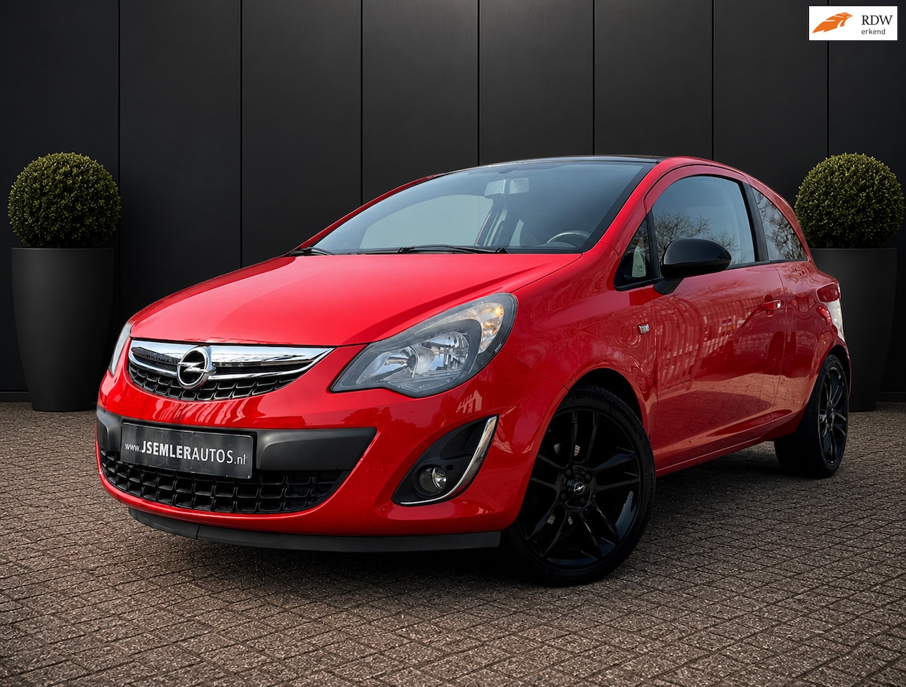 Opel Corsa - 1.4-16V COLOR EDITION CRUISE CTRL AIRCO PARKSENS STUUR/STOELVERW. NETTE AUTO - AutoWereld.nl