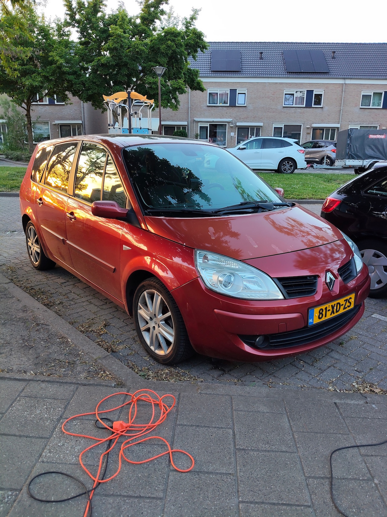Renault Grand Scénic - 2.0-16V Business Line 7p. - AutoWereld.nl