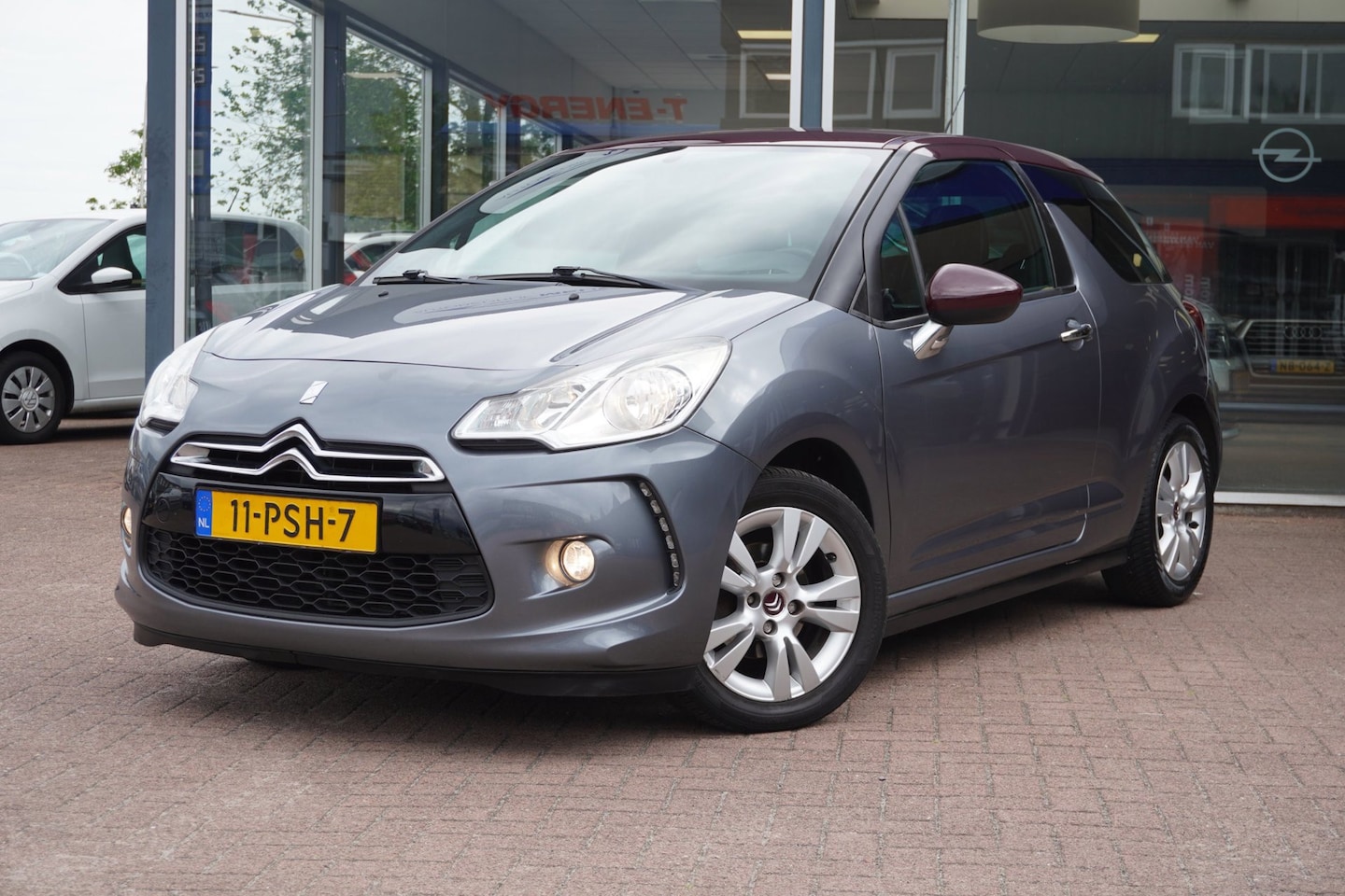 Citroën DS3 - 1.4 Chic 3deurs | Airco | Elek. pakket | LM velgen | 2011 | Inruil mogelijk - AutoWereld.nl