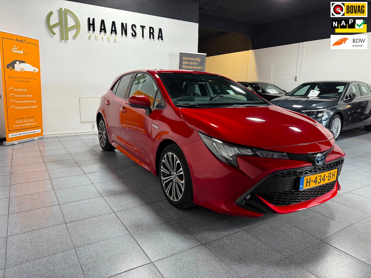 Toyota Corolla - 1.8 Hybrid Dynamic Achteruitrijcamera NL Auto! NAP - AutoWereld.nl