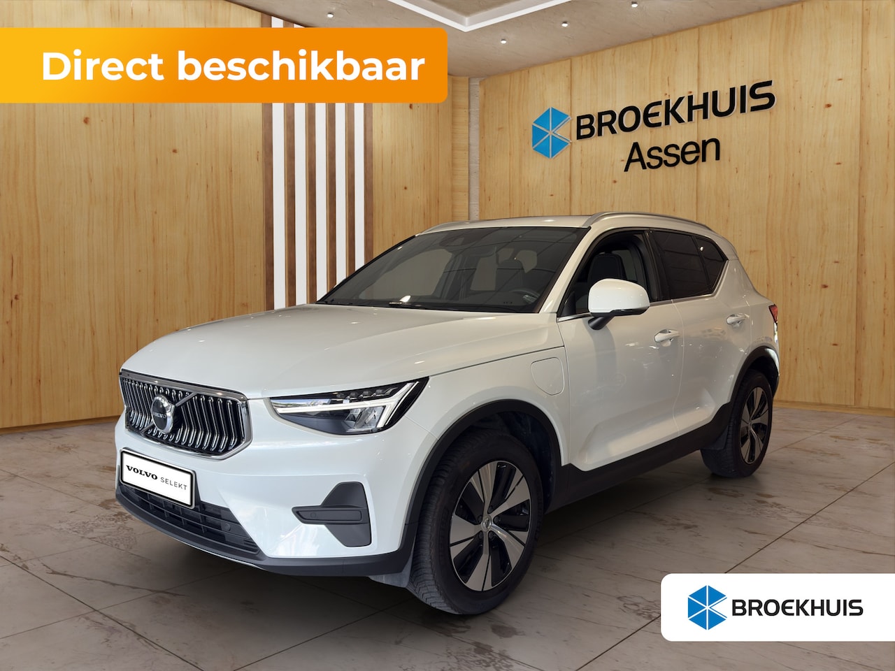 Volvo XC40 - 1.5 T4 Plug-in hybrid Core Bright | Camera | DAB | Keyless entry / start | Bluetooth verbi - AutoWereld.nl