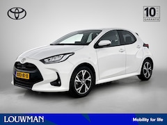 Toyota Yaris - 1.5 Hybrid Dynamic Limited + | Dealer Onderhouden | Stoel + Stuur verwarming | Groot Scher