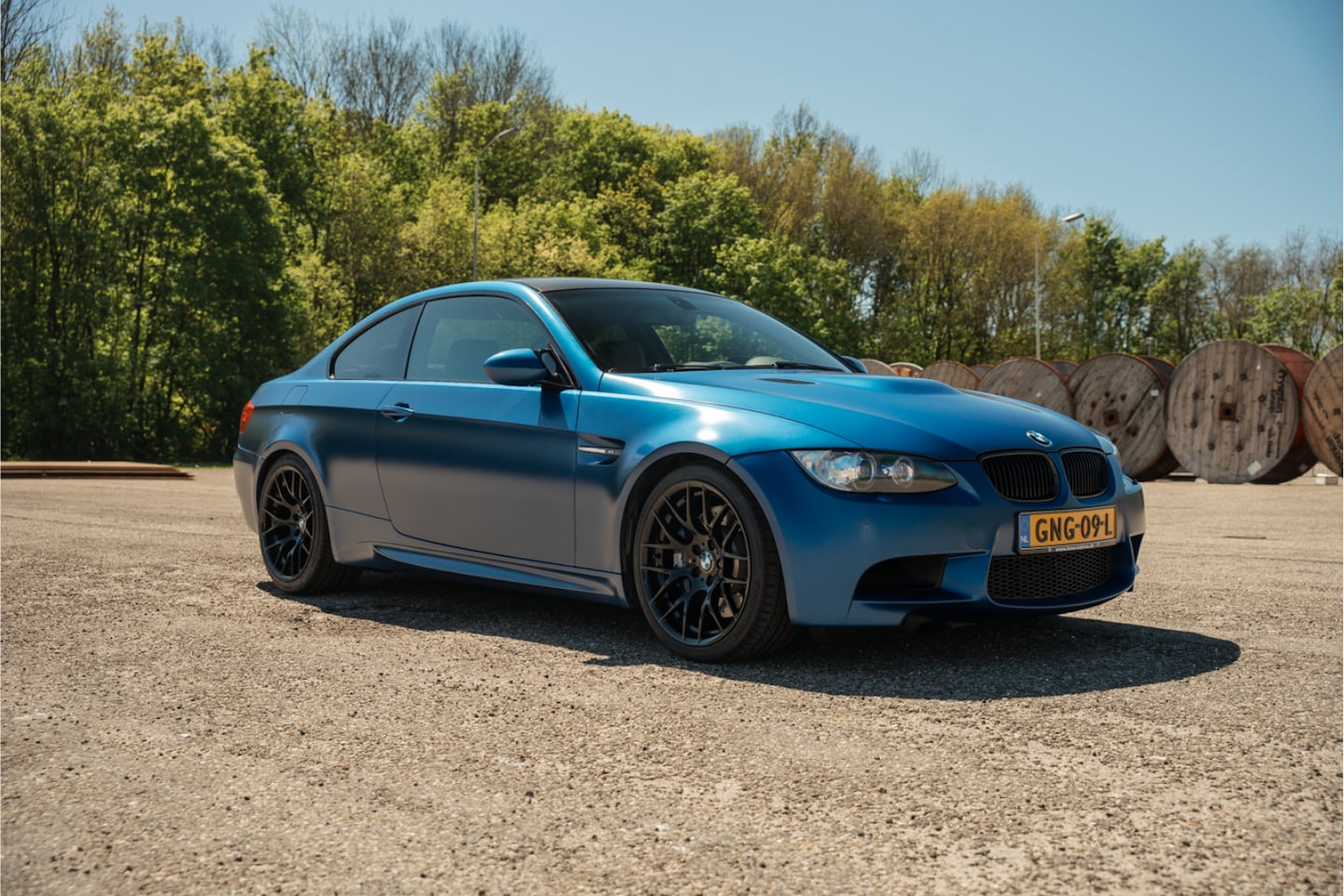 BMW 3-serie Coupé - M3 DCT E92 M3 Frozen Blue Edition - AutoWereld.nl