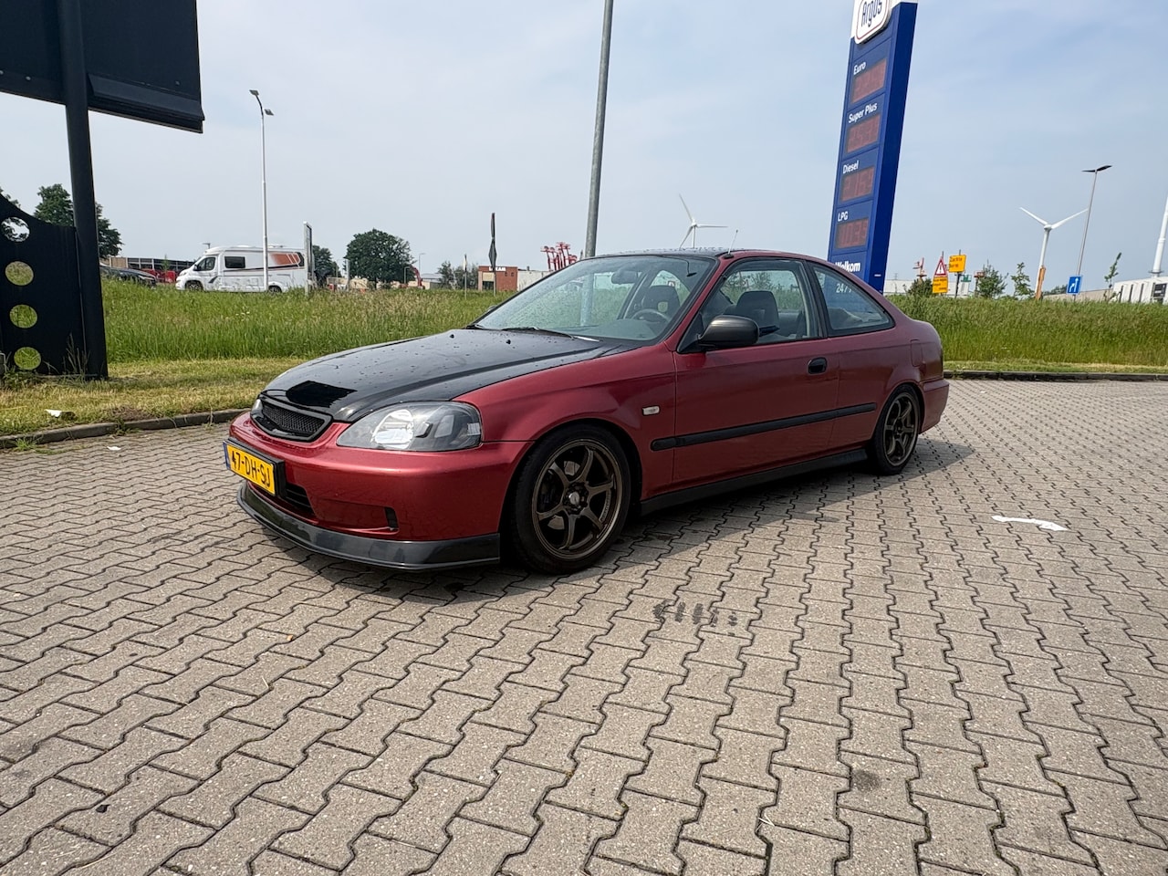 Honda Civic Coupé - 1.6i LS Roestvrij APK tot 30-1-2027 - AutoWereld.nl