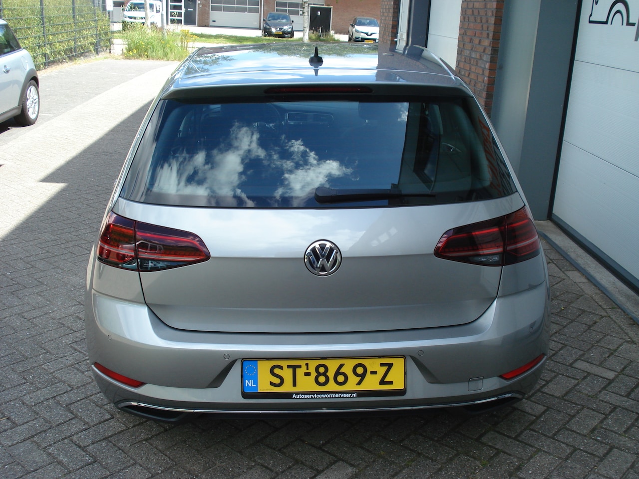 Volkswagen Golf - 1.0 TSI Comfortline Business Zeer netjes!