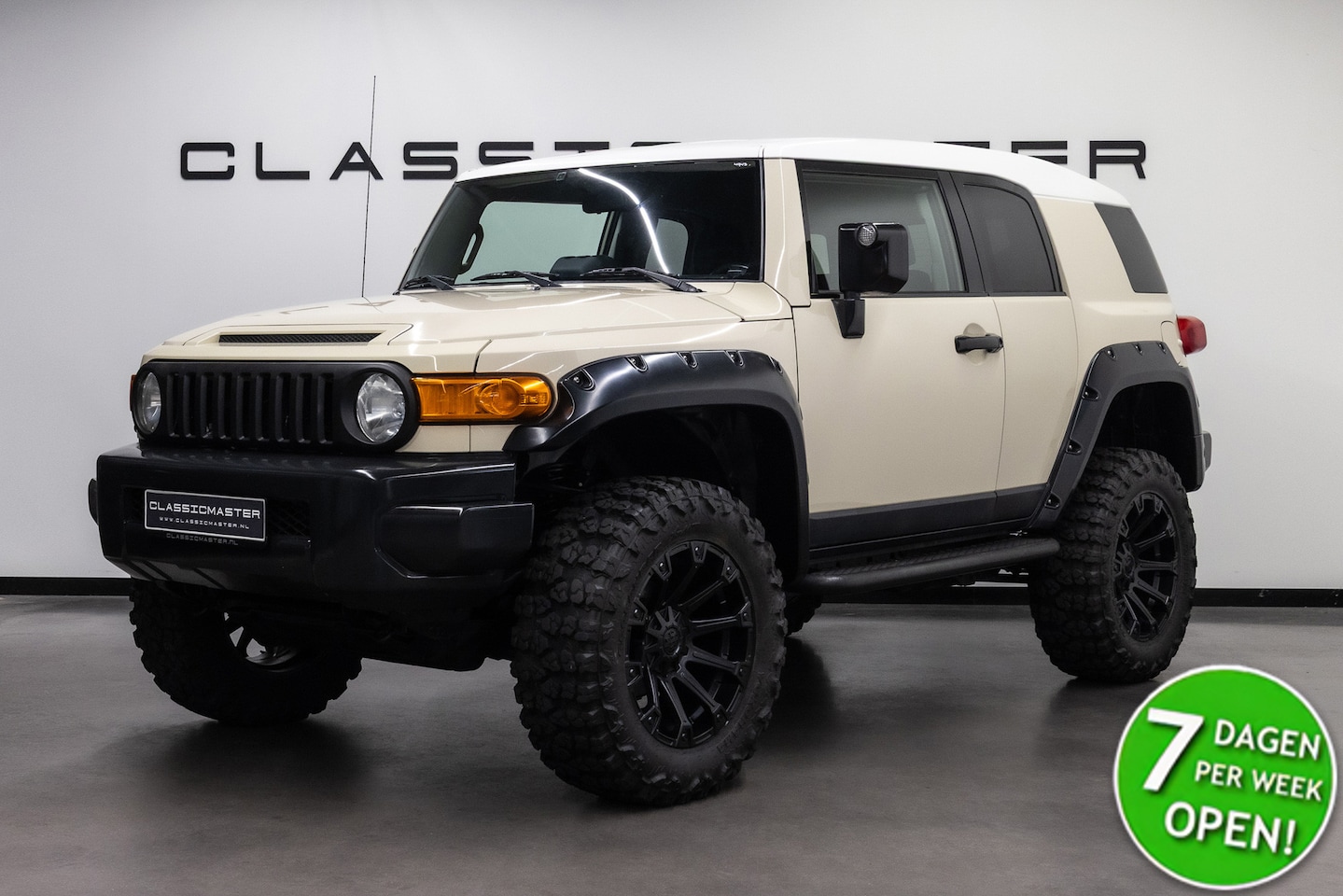Toyota FJ Cruiser - VVT-i V6 Btw auto, Fiscale waarde € 8.000,- (€ 41.280.99 Ex B.T.W) DEALER AUTO Dealer auto - AutoWereld.nl