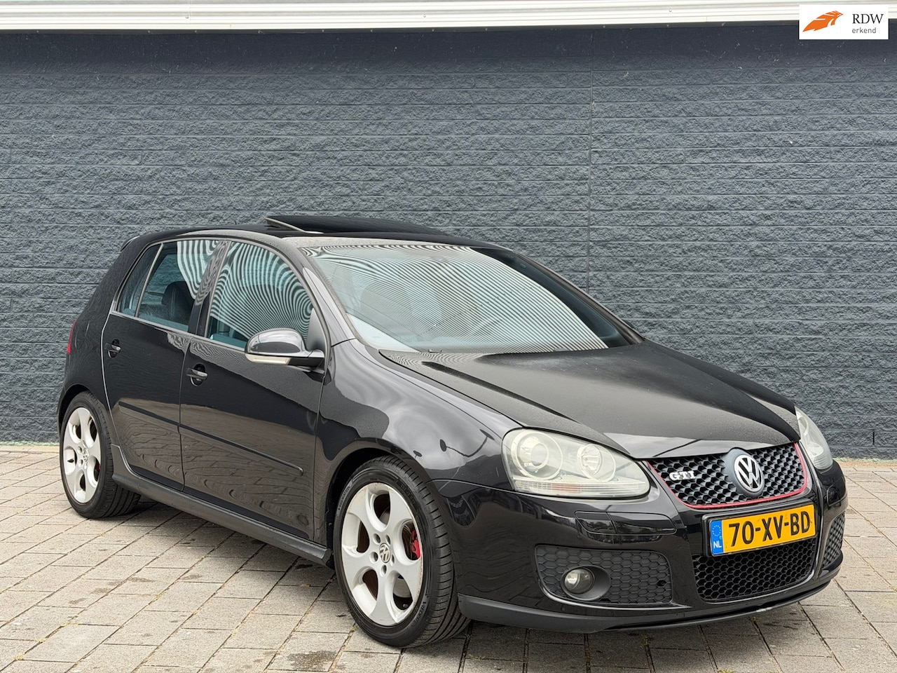 Volkswagen Golf - 2.0 TFSI GTI DSG/PANO/LEER/XENON - AutoWereld.nl
