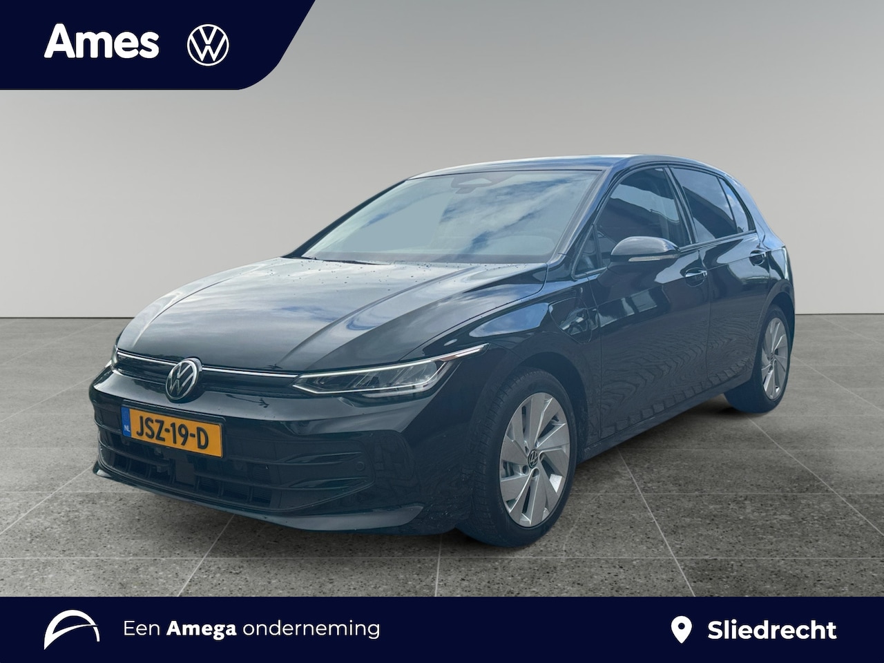 Volkswagen Golf - 1.5 eHybrid 204pk DSG Life Edition | Keyless | Stoel- en stuurverwarming | Getint glas - AutoWereld.nl