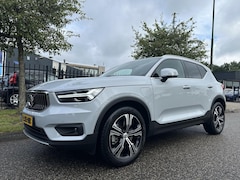 Volvo XC40 - T5 Twin Engine 262pk Geartronic Inscription Trekhaak NL-Auto