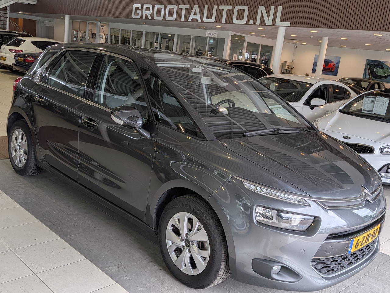 Citroën C4 Picasso - 1.6 e-THP Intensive Automaat Airco, Cruise Control, Stuurbekrachtiging - AutoWereld.nl
