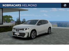 BMW iX3 - 40 eDrive M Sport / Panoramadak / M Sportstoelen / Stoelverwarming / Stuurverwarming